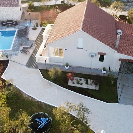 Mediterranean Olive Waterfallskrka-Croatia Villa Gulin Екстериор снимка