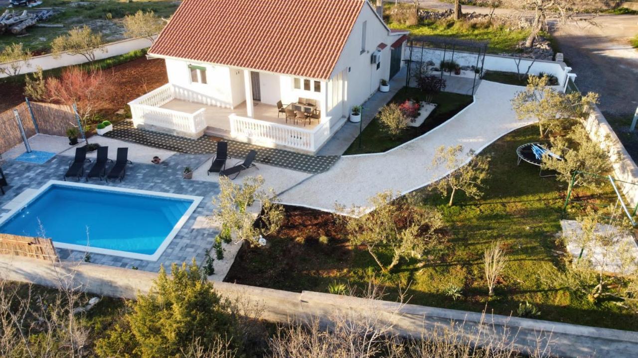 Mediterranean Olive Waterfallskrka-Croatia Villa Gulin Екстериор снимка