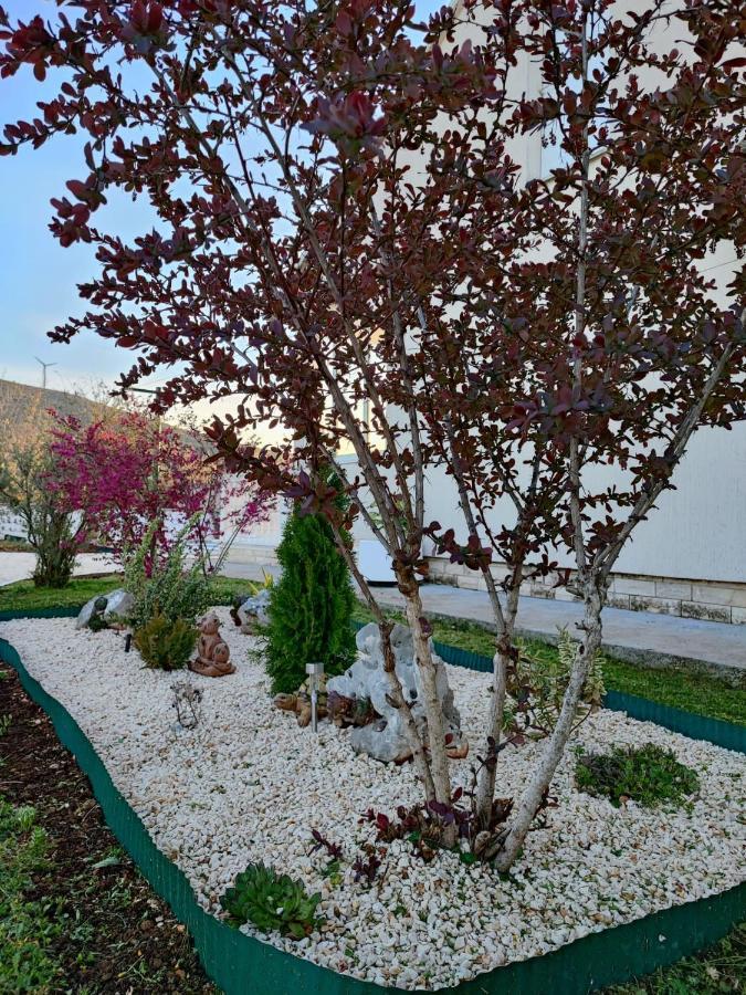 Mediterranean Olive Waterfallskrka-Croatia Villa Gulin Екстериор снимка